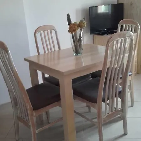 Apartmán Aris Pakoštane